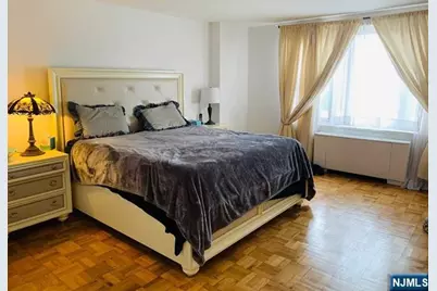 2000 Linwood Avenue 10M #10M, Fort Lee, NJ 07024 - Photo 8