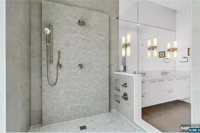 200 N Ocean Avenue 13 #13, Long Branch, NJ 07740 - Photo 30