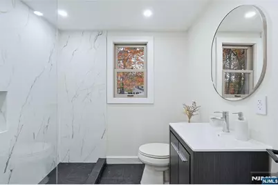 20 Dojean Court, Bergenfield, NJ 07621 - Photo 18