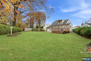 20 Dojean Ct, Bergenfield, NJ 07621 - Photo 30