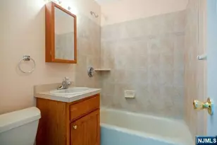 395 Park Street 395G, Hackensack, NJ 07601 - Photo 20