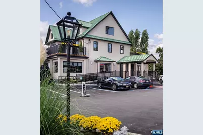 11 Sylvan Avenue, Englewood Cliffs, NJ 07632 - Photo 2