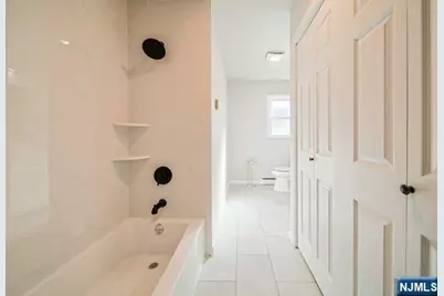 526 Orchard Avenue 1 #1, Palisades Park, NJ 07650 - Photo 10