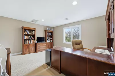 425 Saddle Back Trail, Franklin Lakes, NJ 07417 - Photo 18