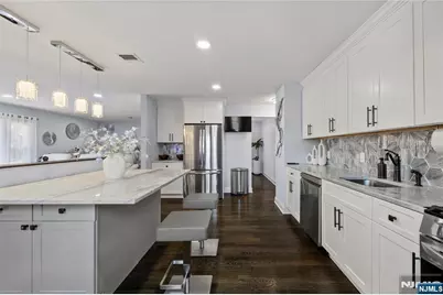 2 Elmwood Terrace, Elmwood Park, NJ 07407 - Photo 14