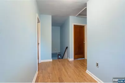 15 Edgewater Road, Cliffside Park, NJ 07010 - Photo 18