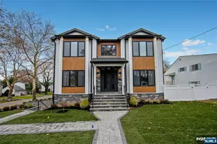 121 Circle Dr, Paramus, NJ 07652 - Photo 1