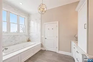 534 Brandon Pl, Cliffside Park, NJ 07010 - Photo 24