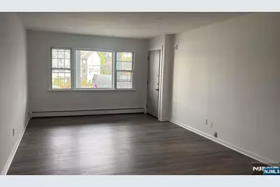671 Midland Avenue 5A #5A, Garfield, NJ 07026 - Photo 4