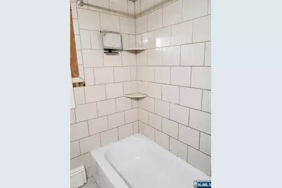 539 Market Street 2 #2, Elmwood Park, NJ 07407 - Photo 8