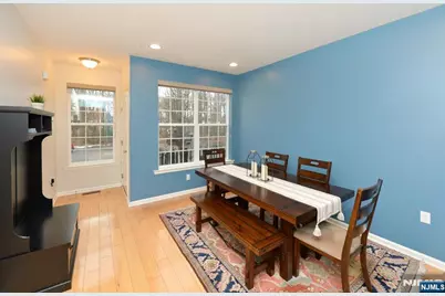 30 Masterson Court, Waldwick, NJ 07463 - Photo 4