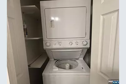 224 Sandcastle Key 224 #224, Secaucus, NJ 07094 - Photo 12