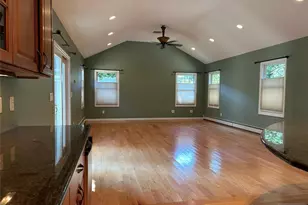 10-11 Alexander Ave, Fair Lawn, NJ 07410 - Photo 6