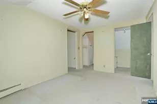 325 New Bridge Rd, Bergenfield, NJ 07621 - Photo 28