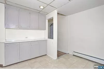 325 New Bridge Road, Bergenfield, NJ 07621 - Photo 12