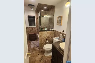 43 Palisade Avenue, Westwood, NJ 07675 - Photo 8