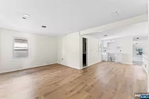 585 McChesney St, Orange, NJ 07050 - Photo 20