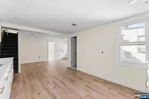 585 McChesney St, Orange, NJ 07050 - Photo 14