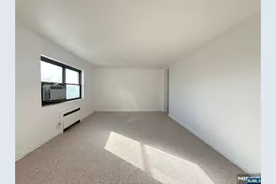 3031 Edwin 5C #5C, Fort Lee, NJ 07024 - Photo 10