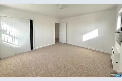 3031 Edwin 5C #5C, Fort Lee, NJ 07024 - Photo 22