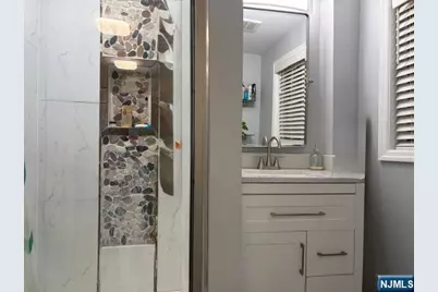 22 Humphrey Street 2nd Fl. #2nd Fl., Englewood, NJ 07631 - Photo 10