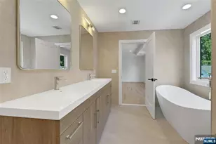 103 Hallberg Ave, Bergenfield, NJ 07621 - Photo 12