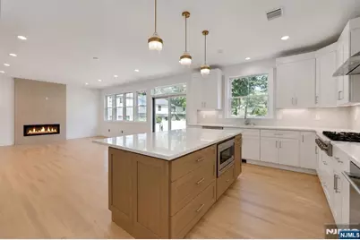 103 Hallberg Avenue, Bergenfield, NJ 07621 - Photo 6