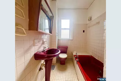 260 Pindle Avenue, Englewood, NJ 07631 - Photo 20