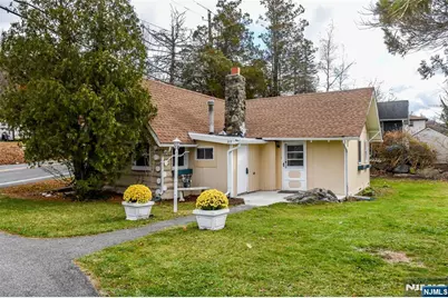 213 Otterhole Road, West Milford, NJ 07480 - Photo 18