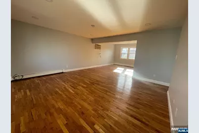 85 Grove Street 1 #1, South Hackensack Township, NJ 07606 - Photo 2