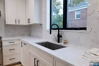 401 Grand Avenue 401 #401, Leonia, NJ 07605 - Photo 10