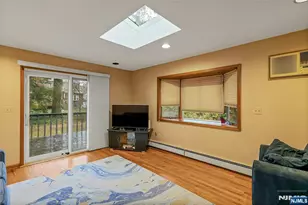 425 Beatrice St, Teaneck Township, NJ 07666 - Photo 12