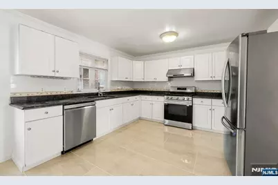 29 Prospect Street, Palisades Park, NJ 07650 - Photo 12