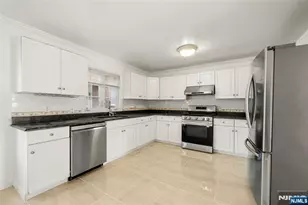 29 Prospect St, Palisades Park, NJ 07650 - Photo 12