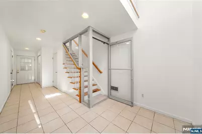29 Prospect Street, Palisades Park, NJ 07650 - Photo 2