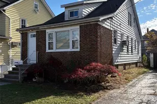 23 Barrington Ave, Clifton, NJ 07011 - Photo 2