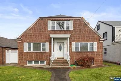 97 Riverview Avenue 2 #2, Cliffside Park, NJ 07010 - Photo 1