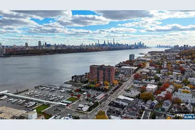 905 River Road 307 #307, Edgewater, NJ 07020 - Photo 26