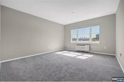 905 River Road 307 #307, Edgewater, NJ 07020 - Photo 2