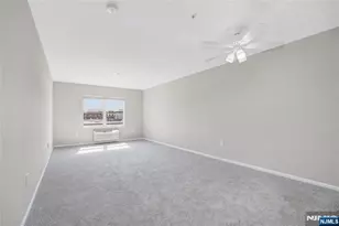 905 River Road 309, Edgewater, NJ 07020 - Photo 4