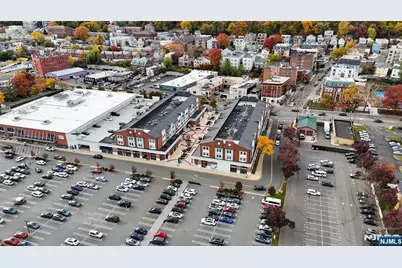 905 River Road 310 #310, Edgewater, NJ 07020 - Photo 32