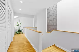 55 Hidden Ledge Rd, Englewood, NJ 07631 - Photo 10