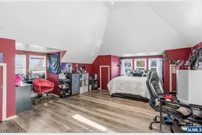 106 W Gibbons Street, Linden, NJ 07036 - Photo 14