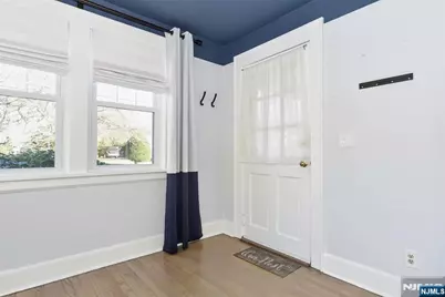 12-64 Burbank Street, Fair Lawn, NJ 07410 - Photo 4