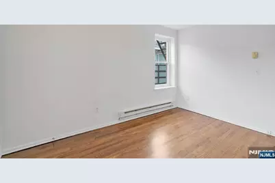377 Park Street, Hackensack, NJ 07601 - Photo 14