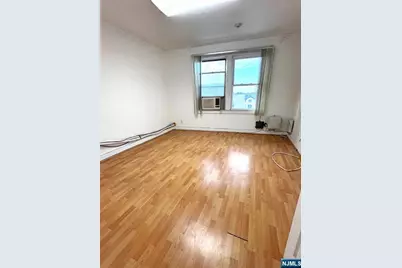 253 Broad Avenue 2nd Fl #2nd FL, Palisades Park, NJ 07650 - Photo 6