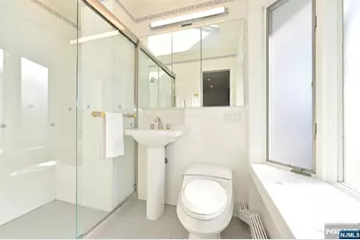 9 Cherry Place, Hillsdale, NJ 07642 - Photo 16