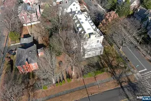 229-235 Ballantine Pkwy, Newark, NJ 07104 - Photo 16