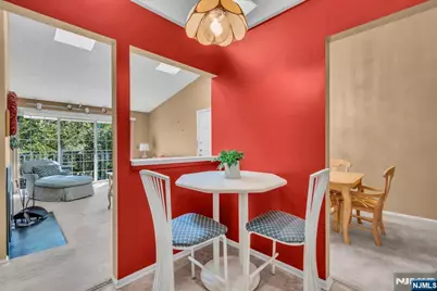 212 Larch Lane, Mahwah, NJ 07430 - Photo 14