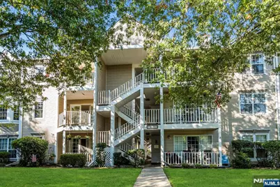 212 Larch Lane, Mahwah, NJ 07430 - Photo 1